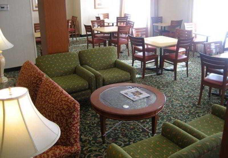 Fairfield Inn & Suites By Marriott Edison - South Plainfield Restoran fotoğraf